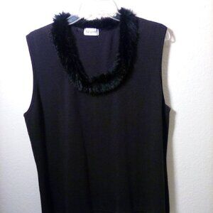 Airport sweater top w/ soft fur neckline Size: 1X